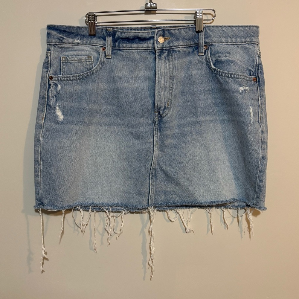 Old Navy Blue Denim Frayed Mini Skirt | Womens Size 16